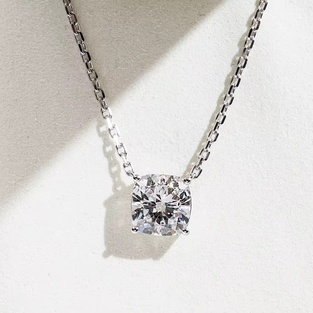 Naszyjnik z 5,5ct diamentem laboratoryjnym