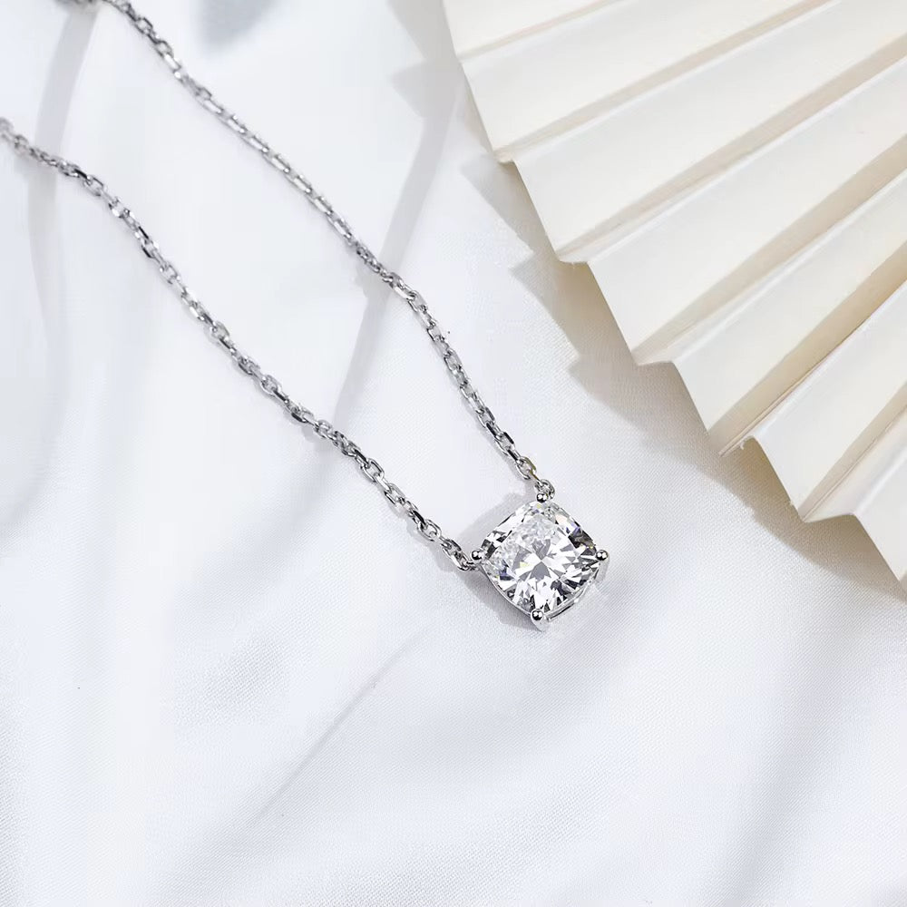 Naszyjnik z 5,5ct diamentem laboratoryjnym