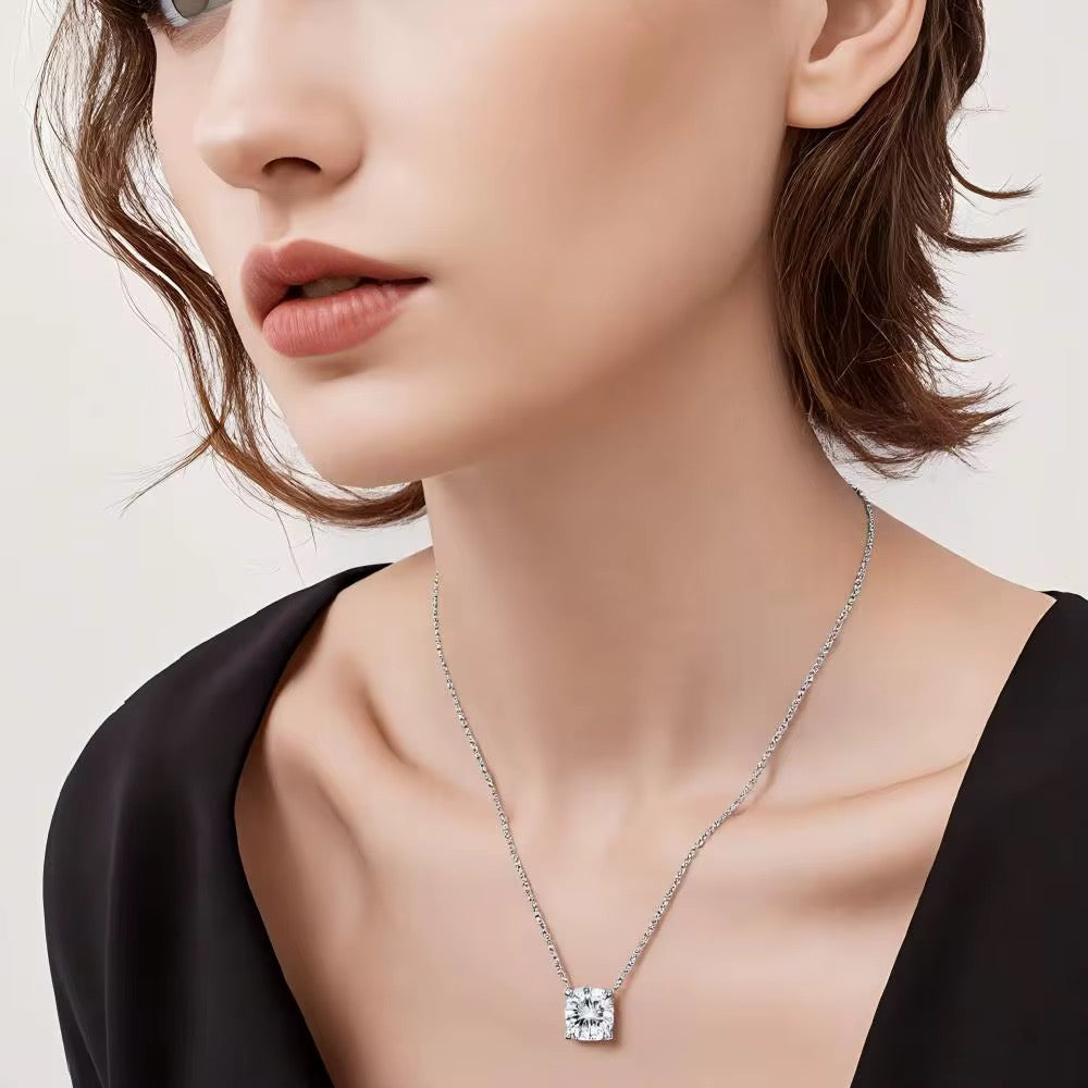 Naszyjnik z 5,5ct diamentem laboratoryjnym